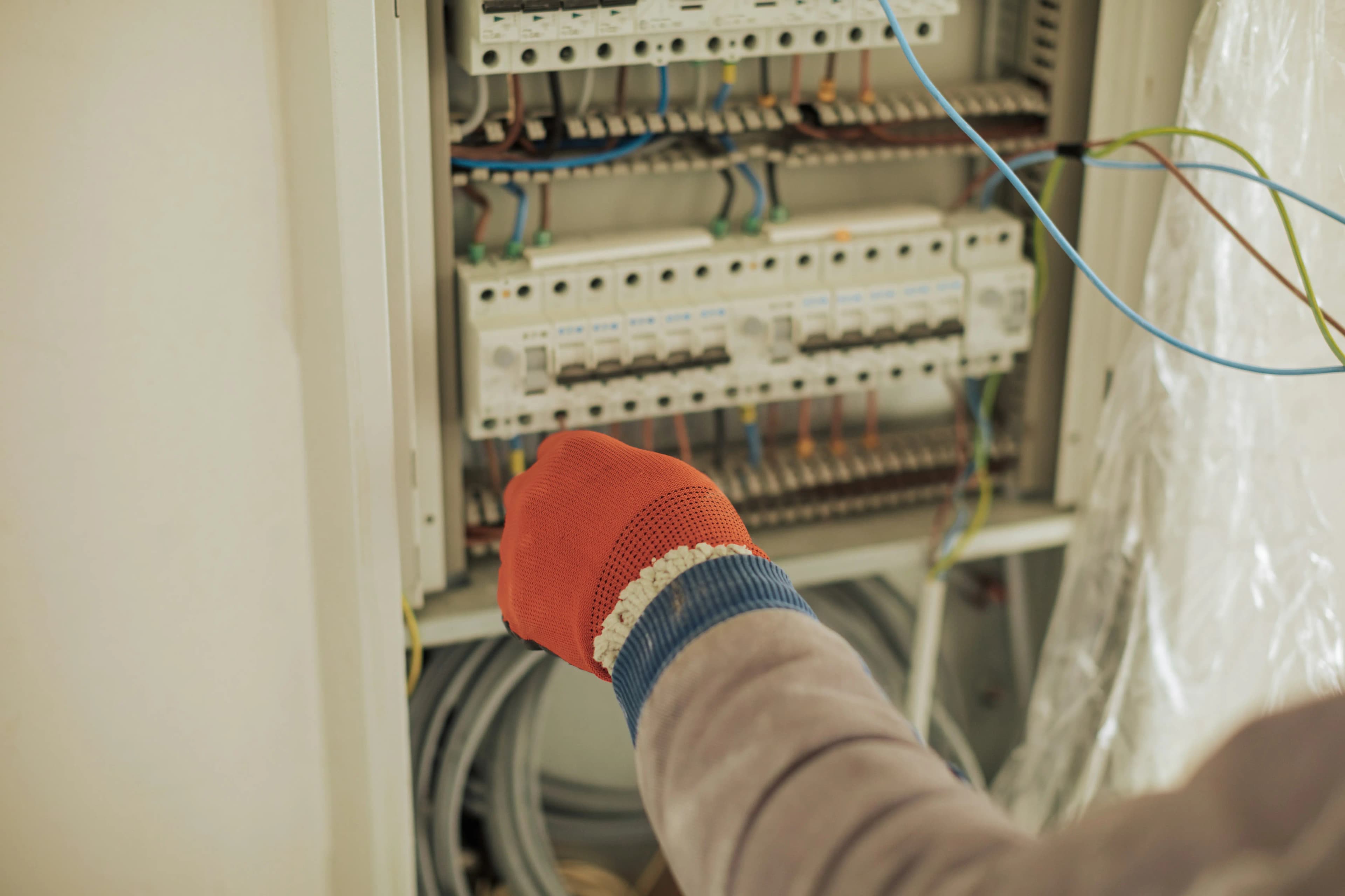 Emergency Plumbing, Electrical & HVAC: Who to Call in Stark County