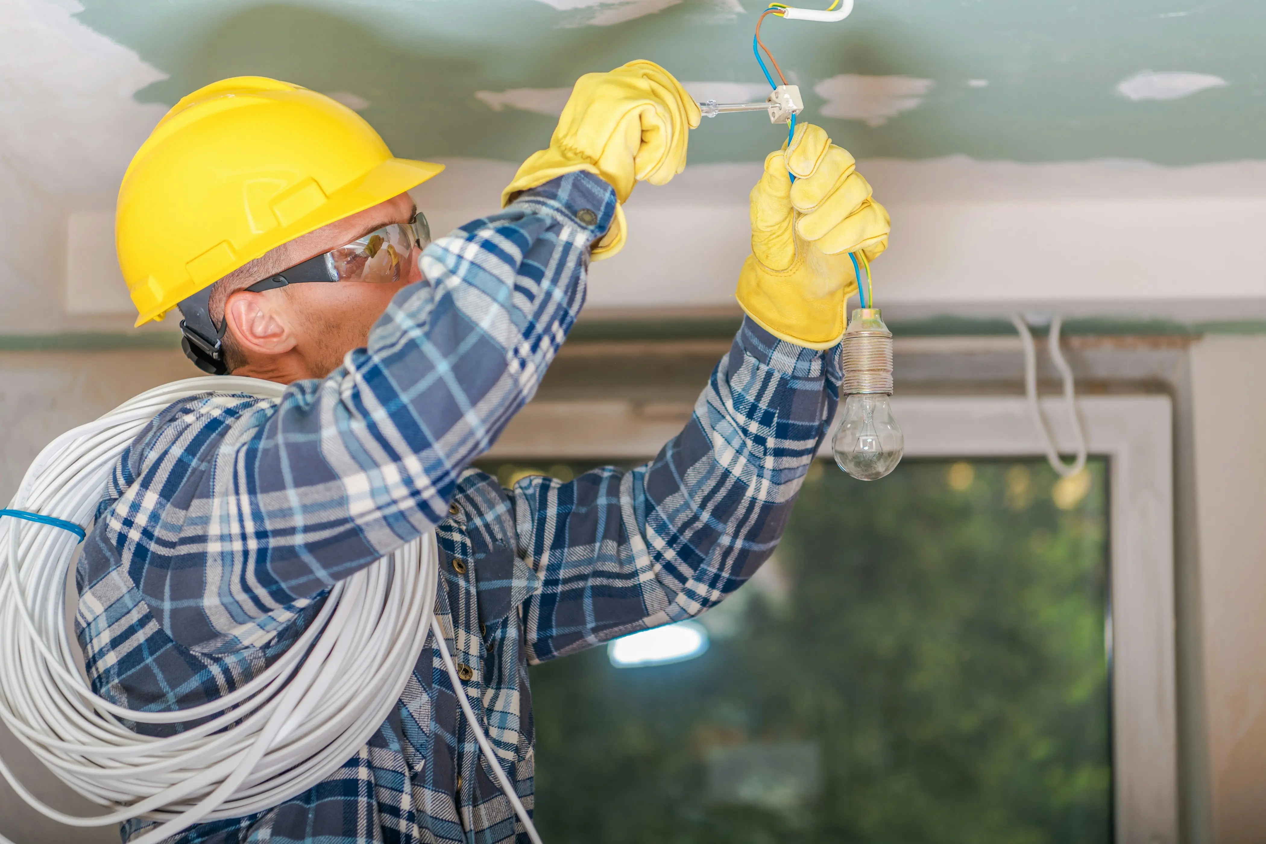 How to Hire an Electrician in Canton, Ohio: A Homeowner's Guide