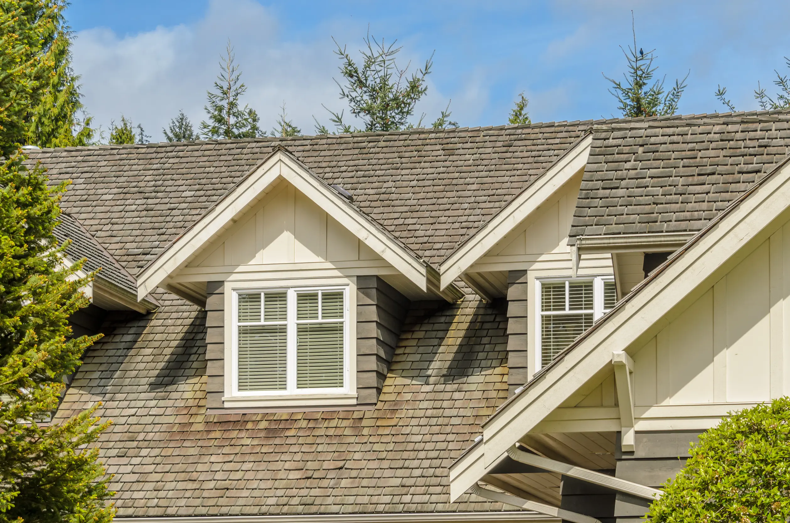Roof Repair vs. Replacement: How Stark County Homeowners Decide