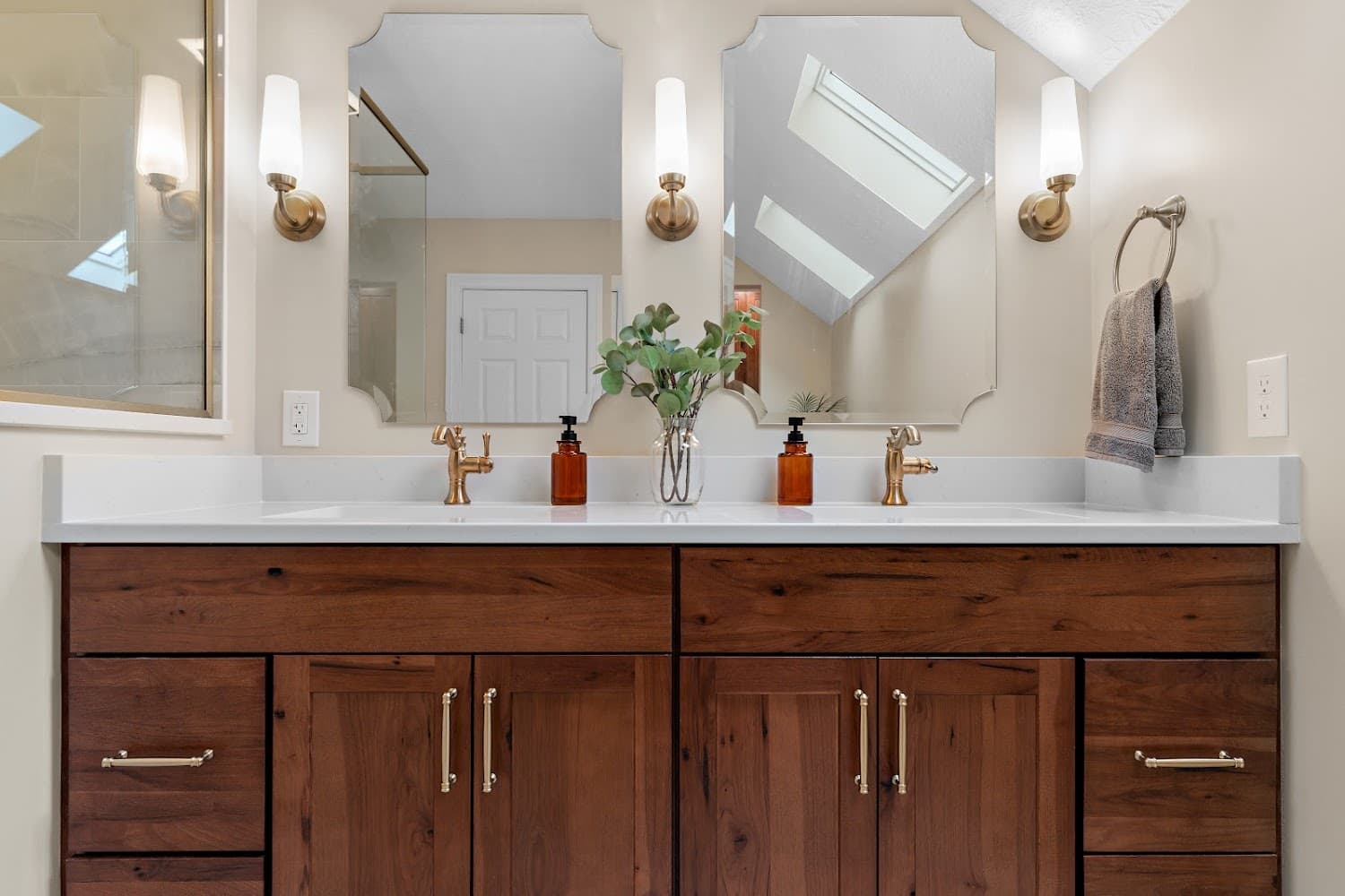 Lasorella Builders cover photo