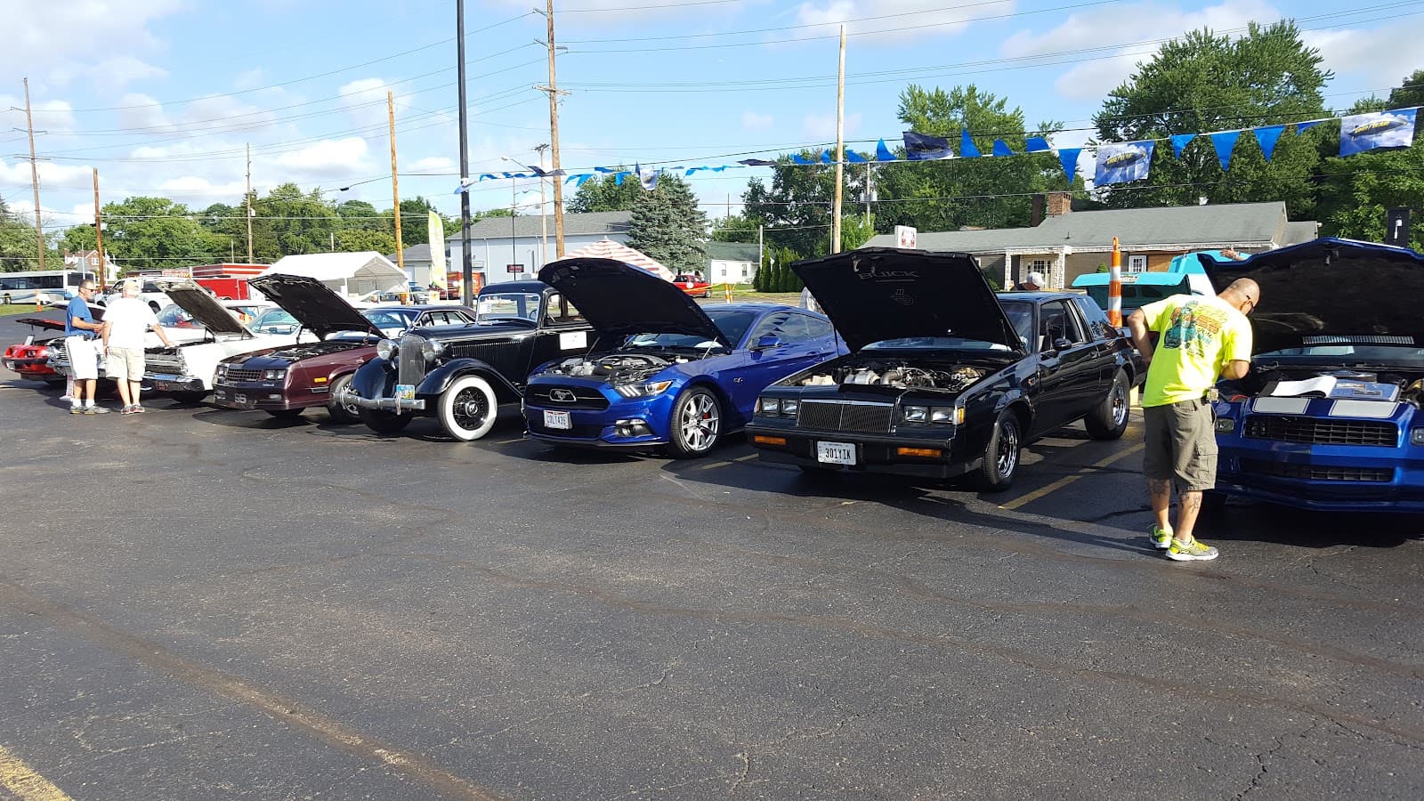 C & B Body & Auto Service cover photo