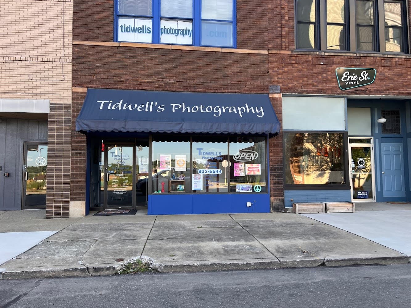 Tidwells Photography cover photo