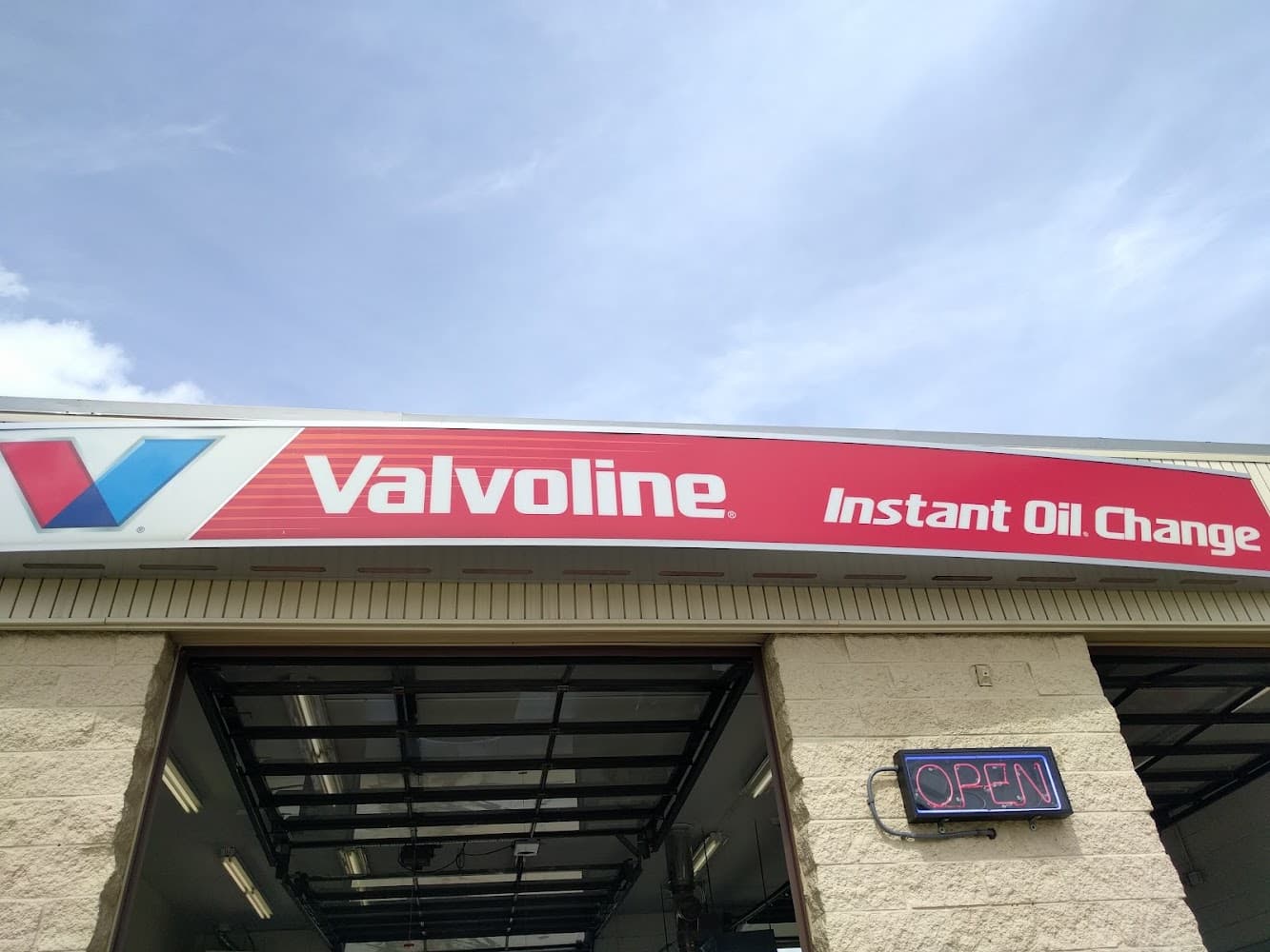 Valvoline Instant Oil Change cover photo