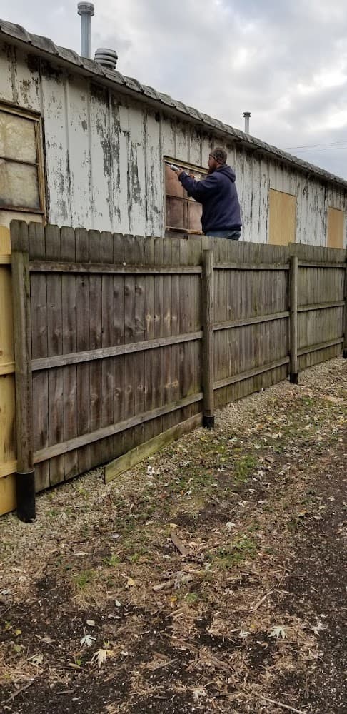 Lamb's Glass Shop LLC cover photo