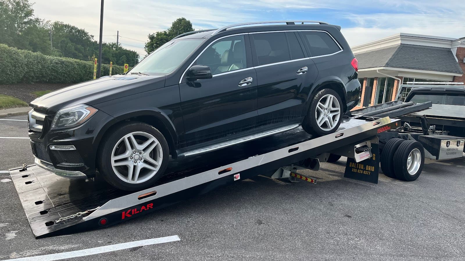 24/7 Towing and Repair Shop cover photo