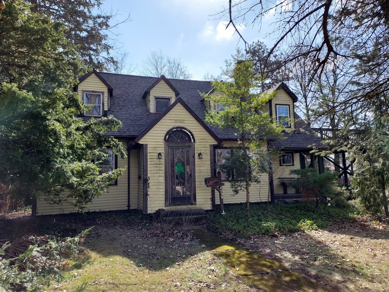 Strongback Roofing and Construction cover photo