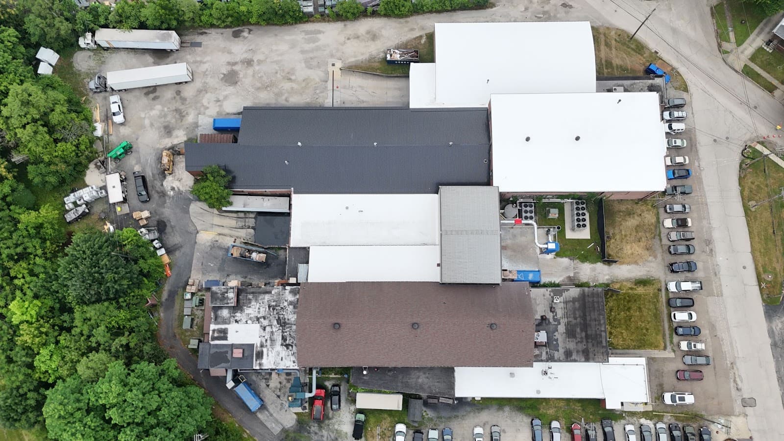 Supreme Roofing Solutions cover photo