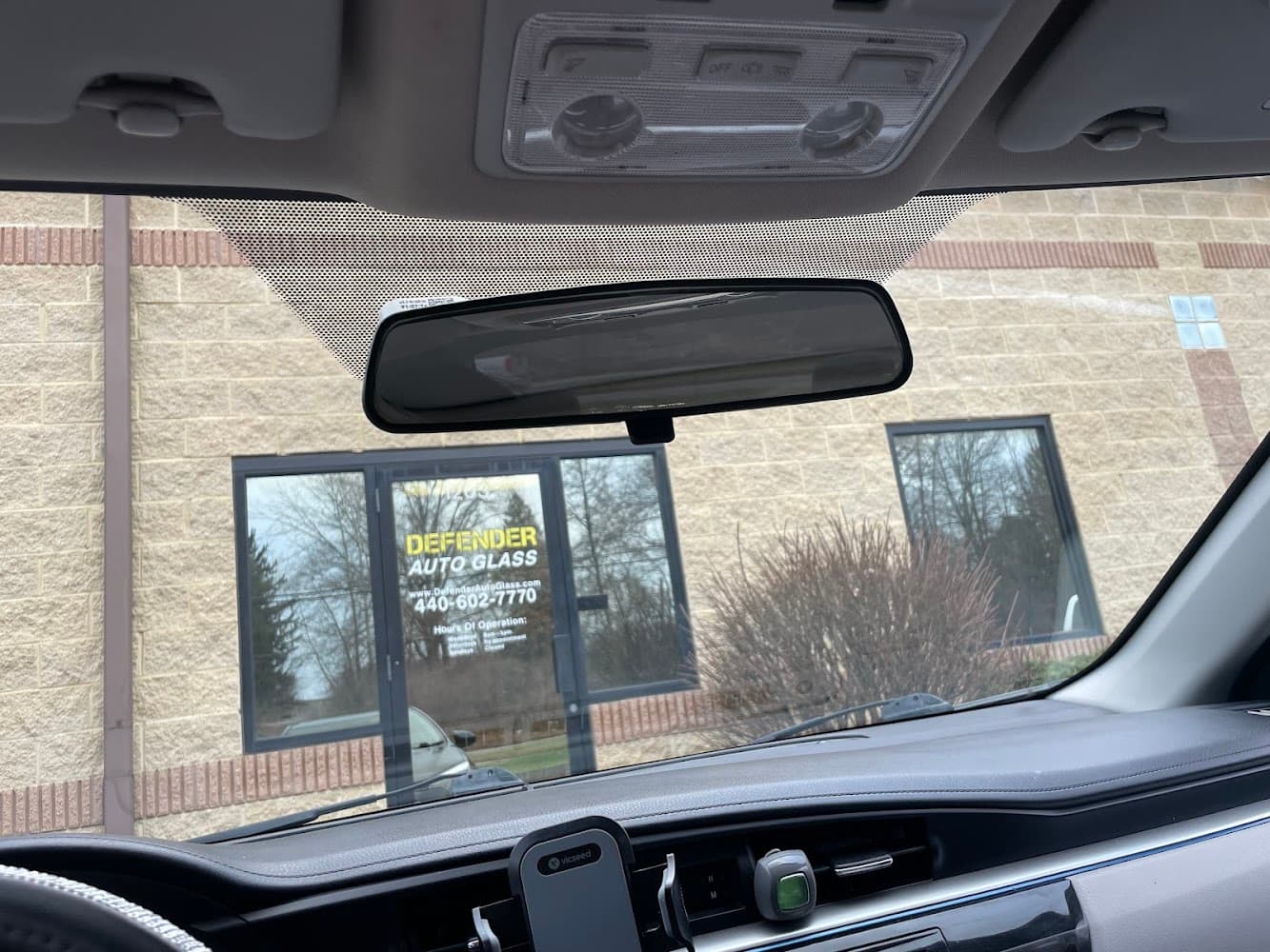 Defender Auto Glass - Akron cover photo