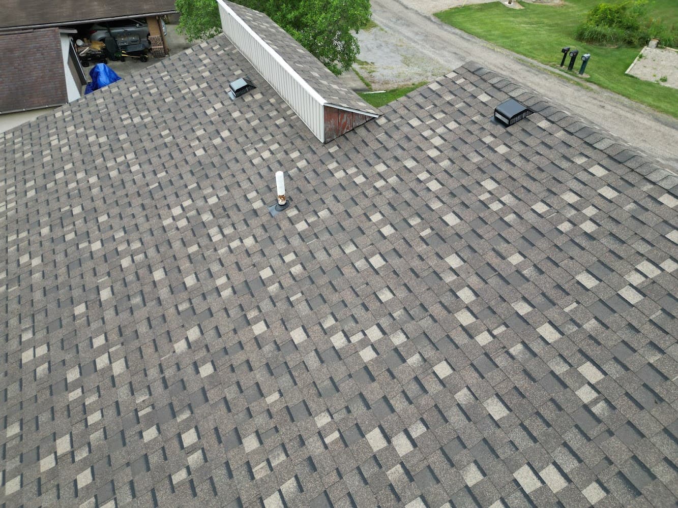 C. Roberts Roofing & Construction cover photo