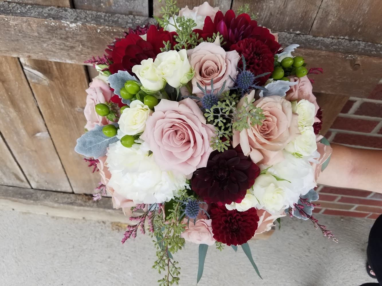 Cummings Florist Designs By Kimberly cover photo