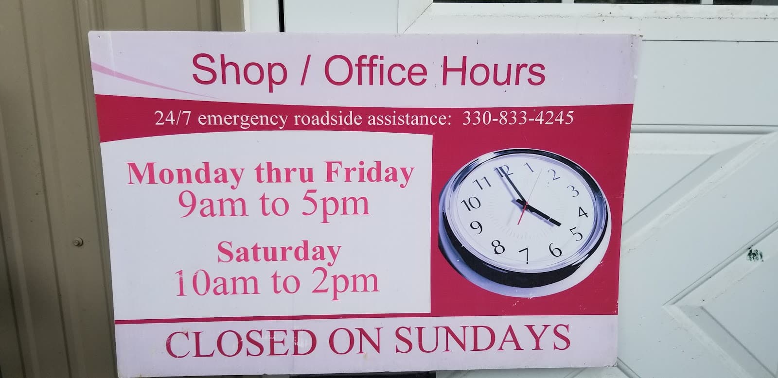 Paul Pratt Service and Towing cover photo