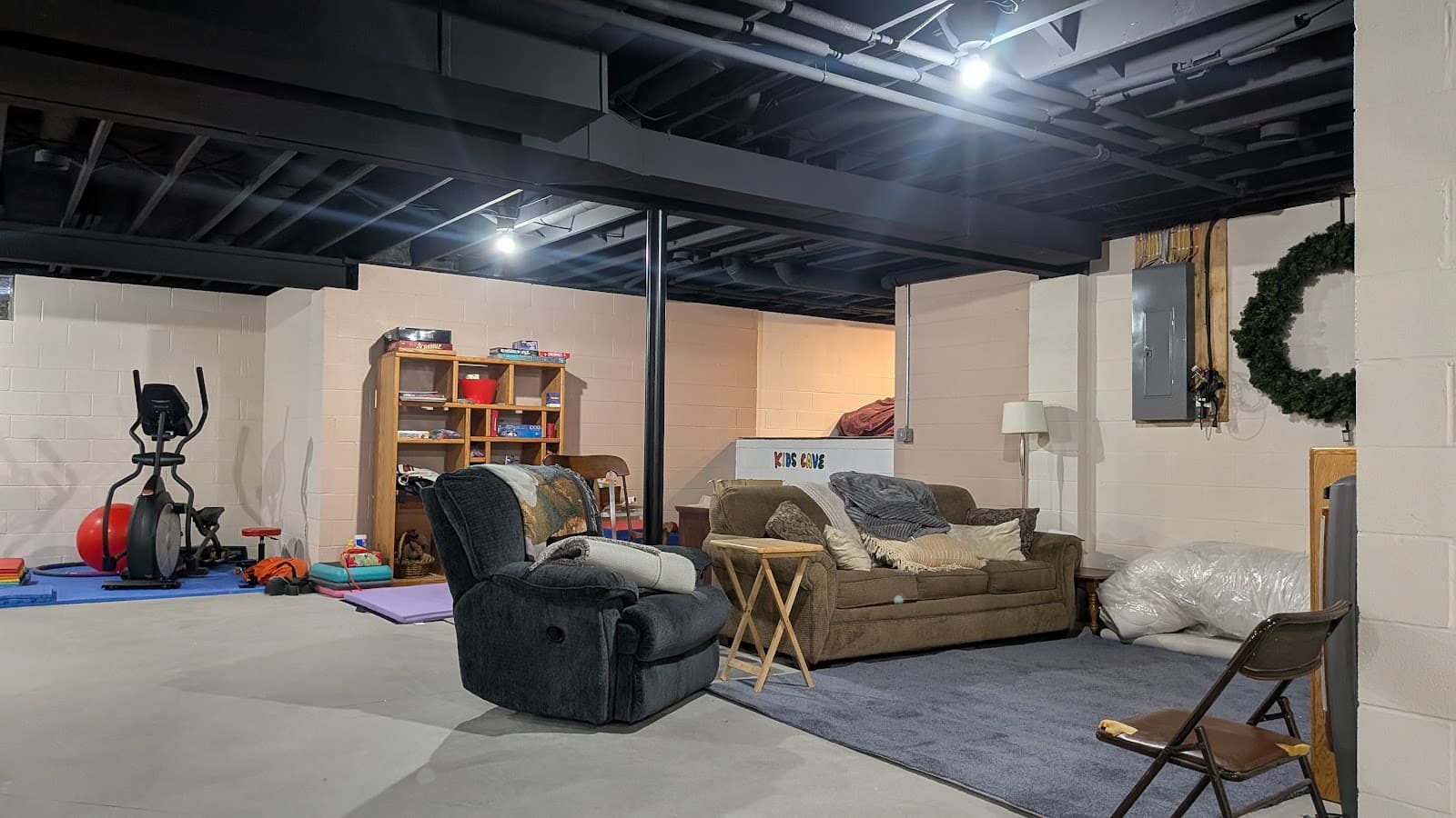 Evans Painting cover photo