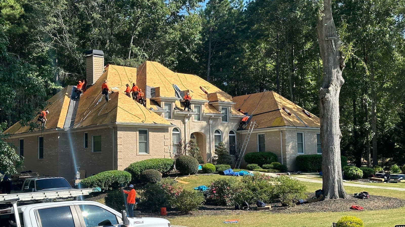 The Roof Doctor of NE Ohio Inc cover photo